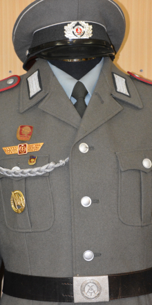 NVA-Uniform im Militärmuseum Eggesin